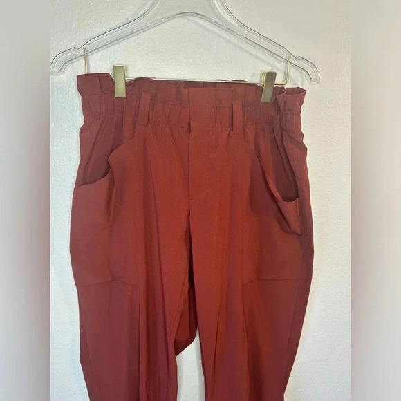 Athleta Skyline Pant in Cognac Rust  , Paperbag Tapered trouser pant size 4 - Picture 8 of 15